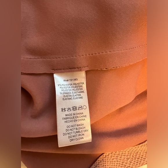 Anthropologie Current Air Clarisa Pencil Skirt
Subtle Pink Snake Print, size 10 - Picture 8 of 9